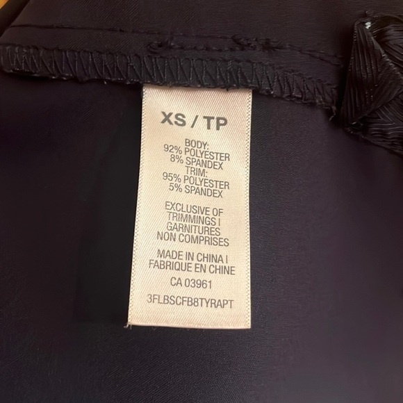 Scrubletics V Neck Scrub Top - Picture 7 of 7